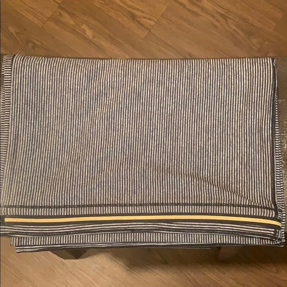 Lululemon Scarf - Picture 6 of 6